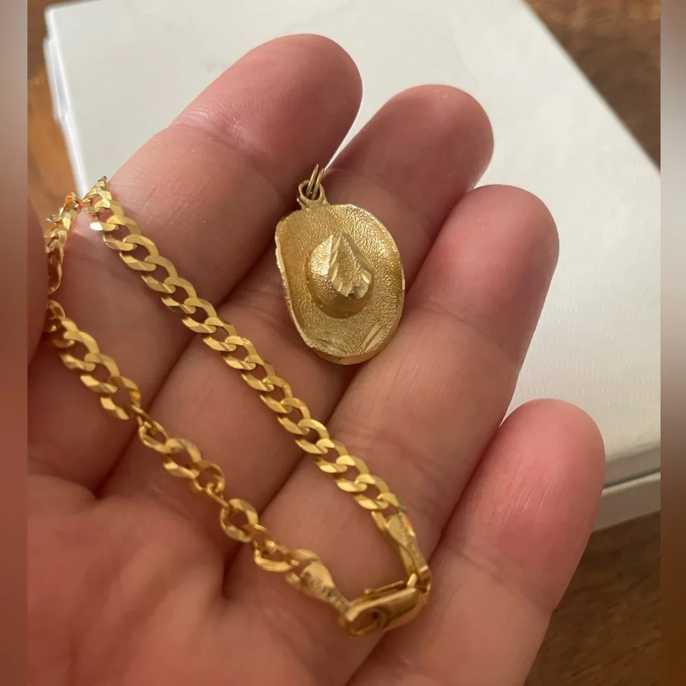 **+For Pablo only **** Italy 14k Gold curb link Bracelet with Sombrero Charm - Picture 3 of 14